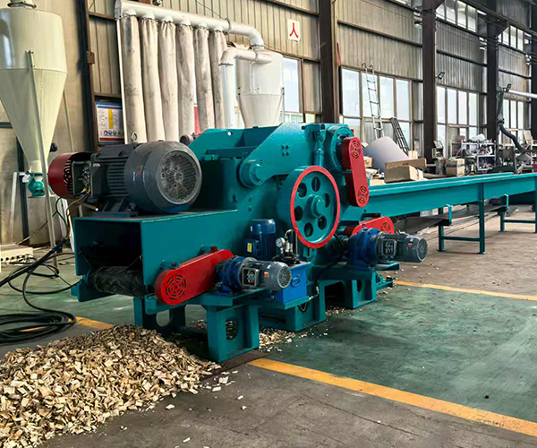 木材削片機(jī)出片均勻 適用于造紙、生物質(zhì)燃料與板材生產(chǎn)